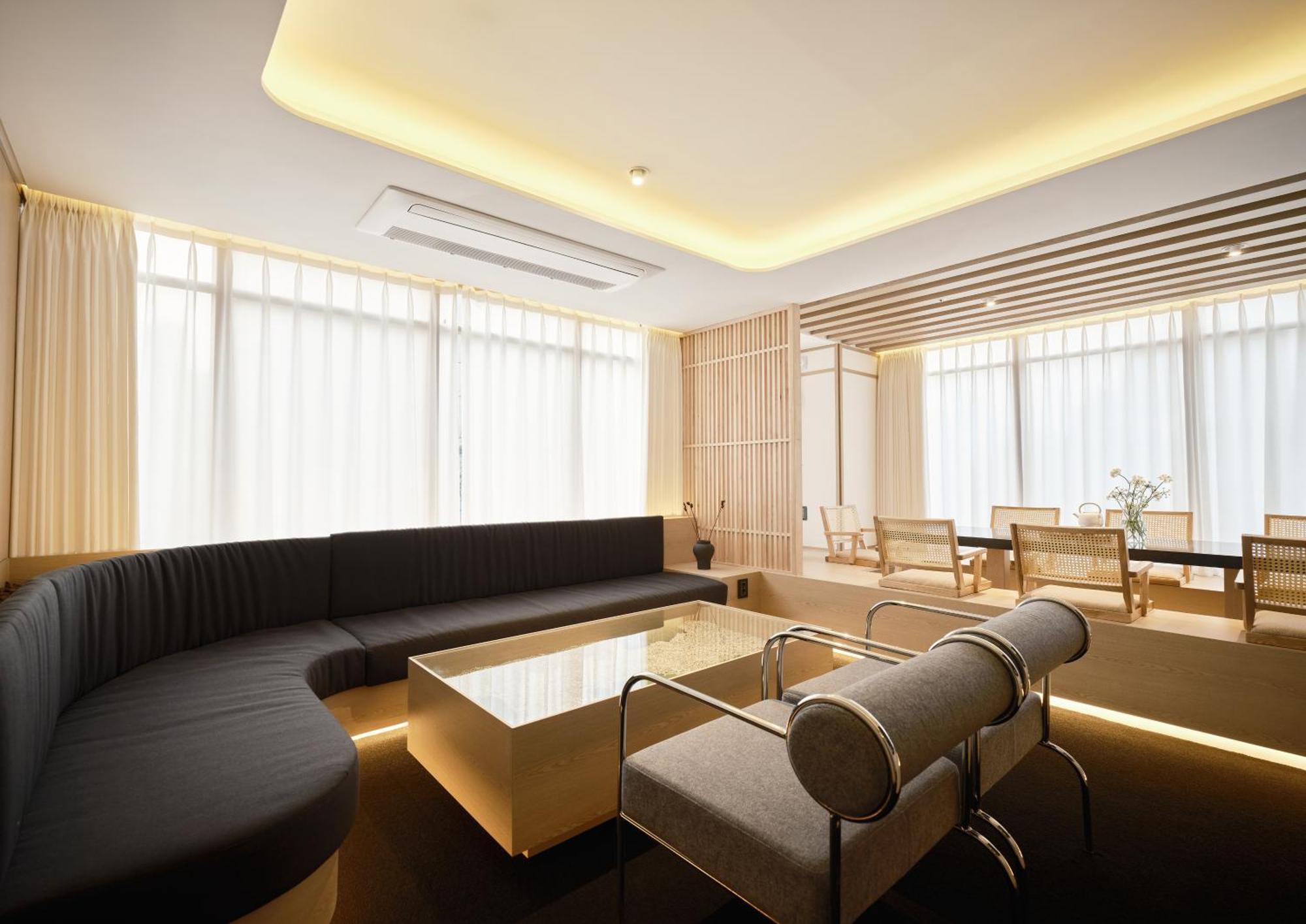 Uh Suite Seoul Deoksugung Esterno foto