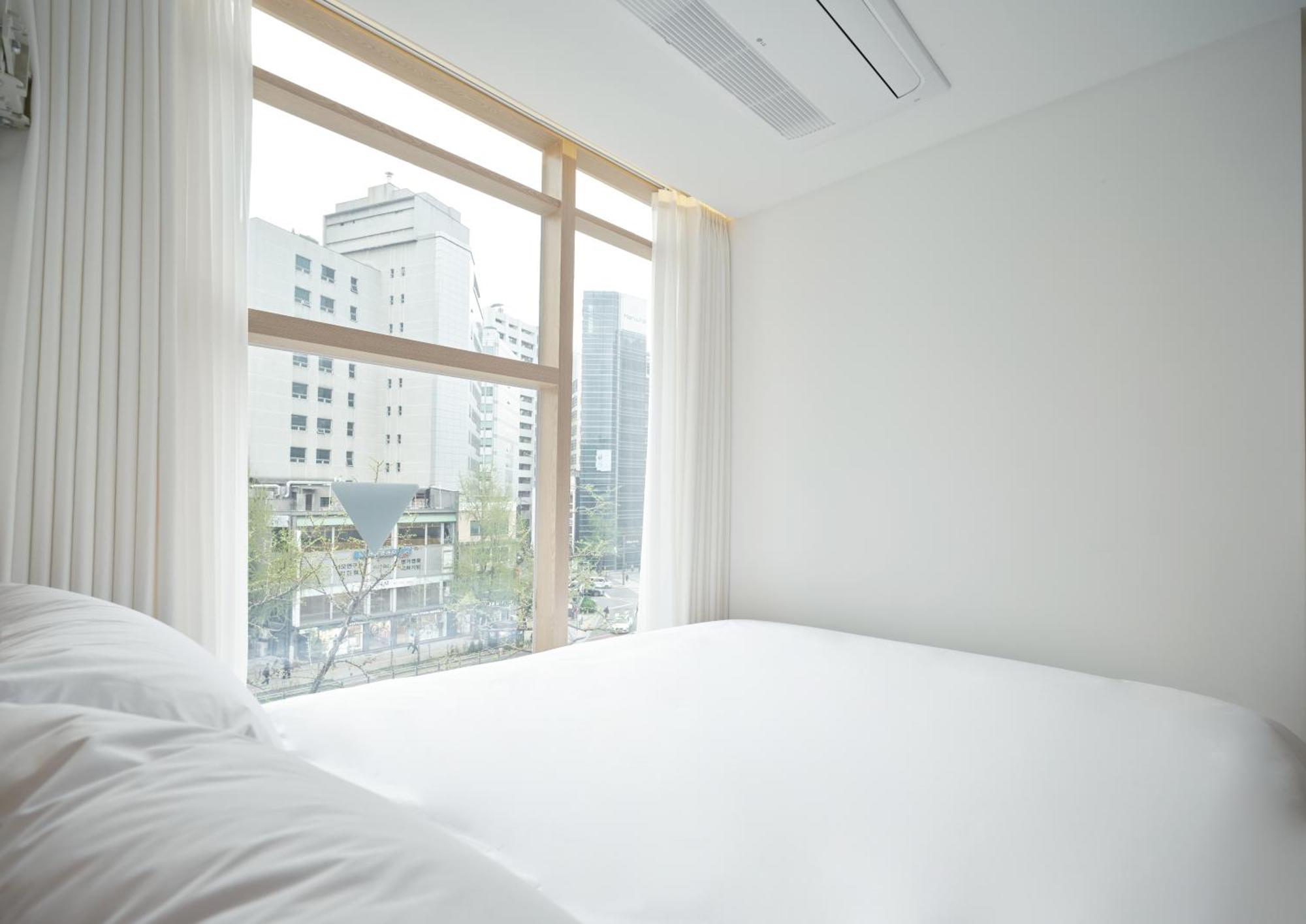 Uh Suite Seoul Deoksugung Esterno foto